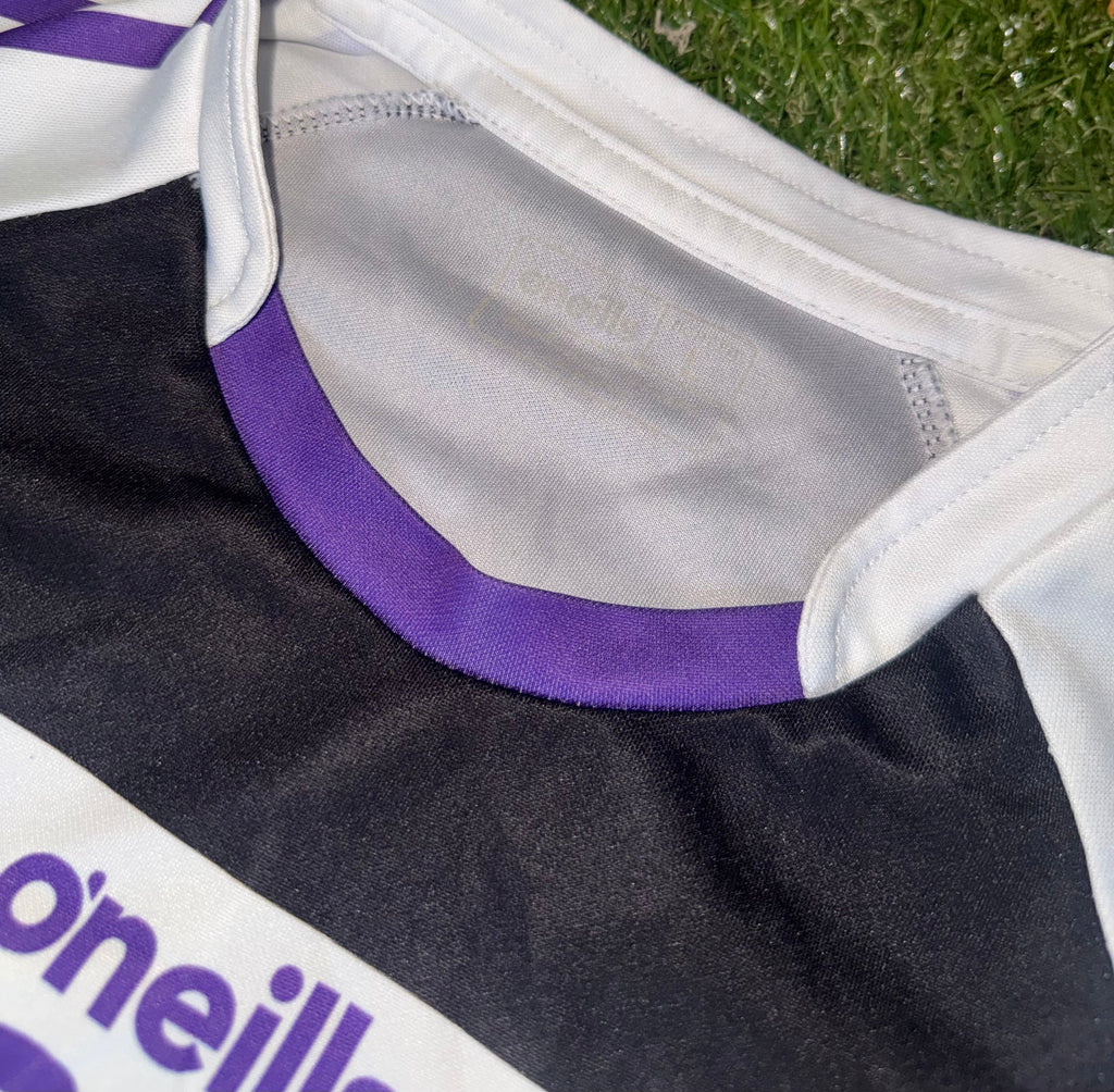 Large Tight Fit - O’Neills GAA Jersey - No.27