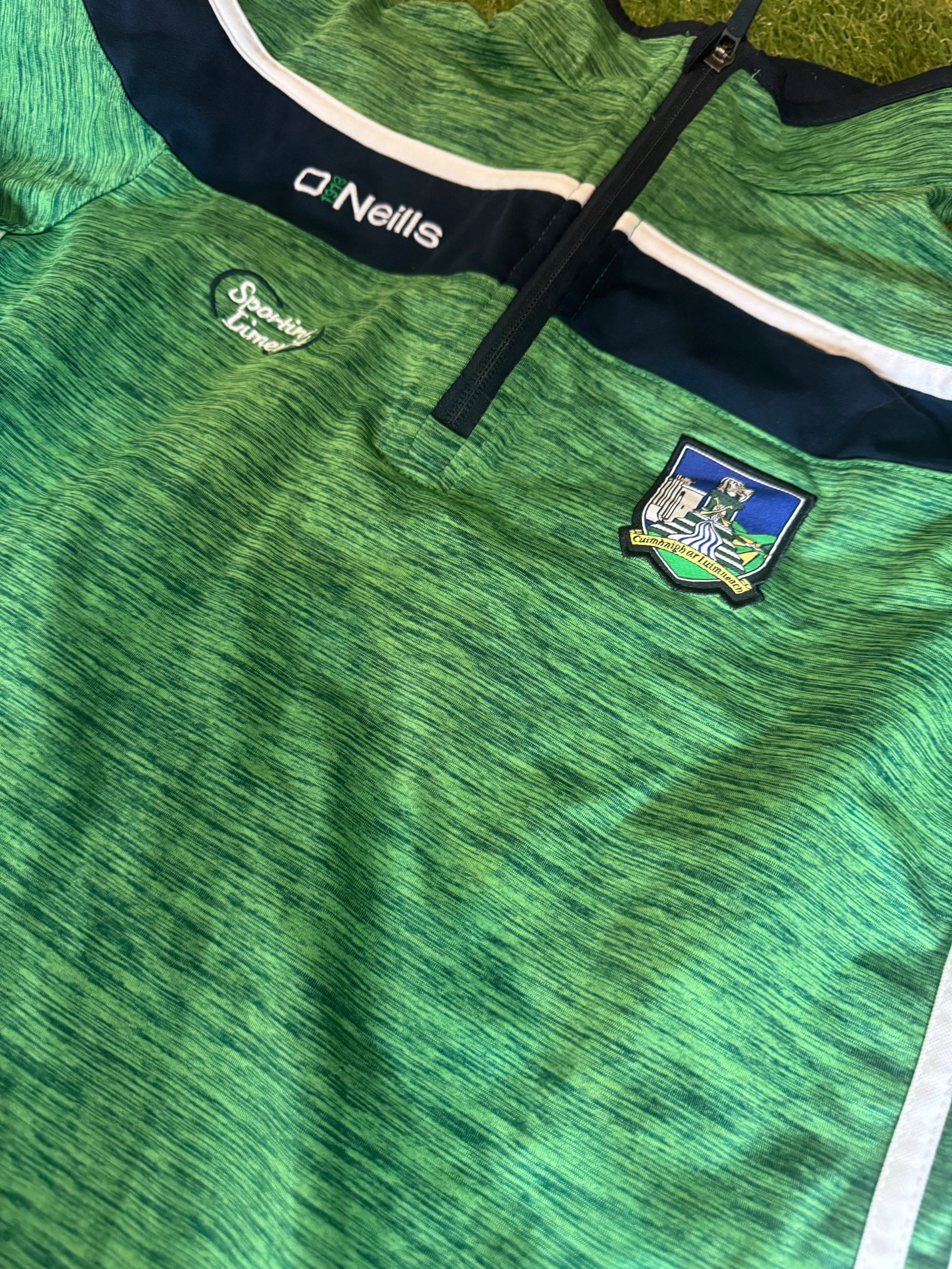 Limerick GAA Half Zip - O’Neills - Size Small