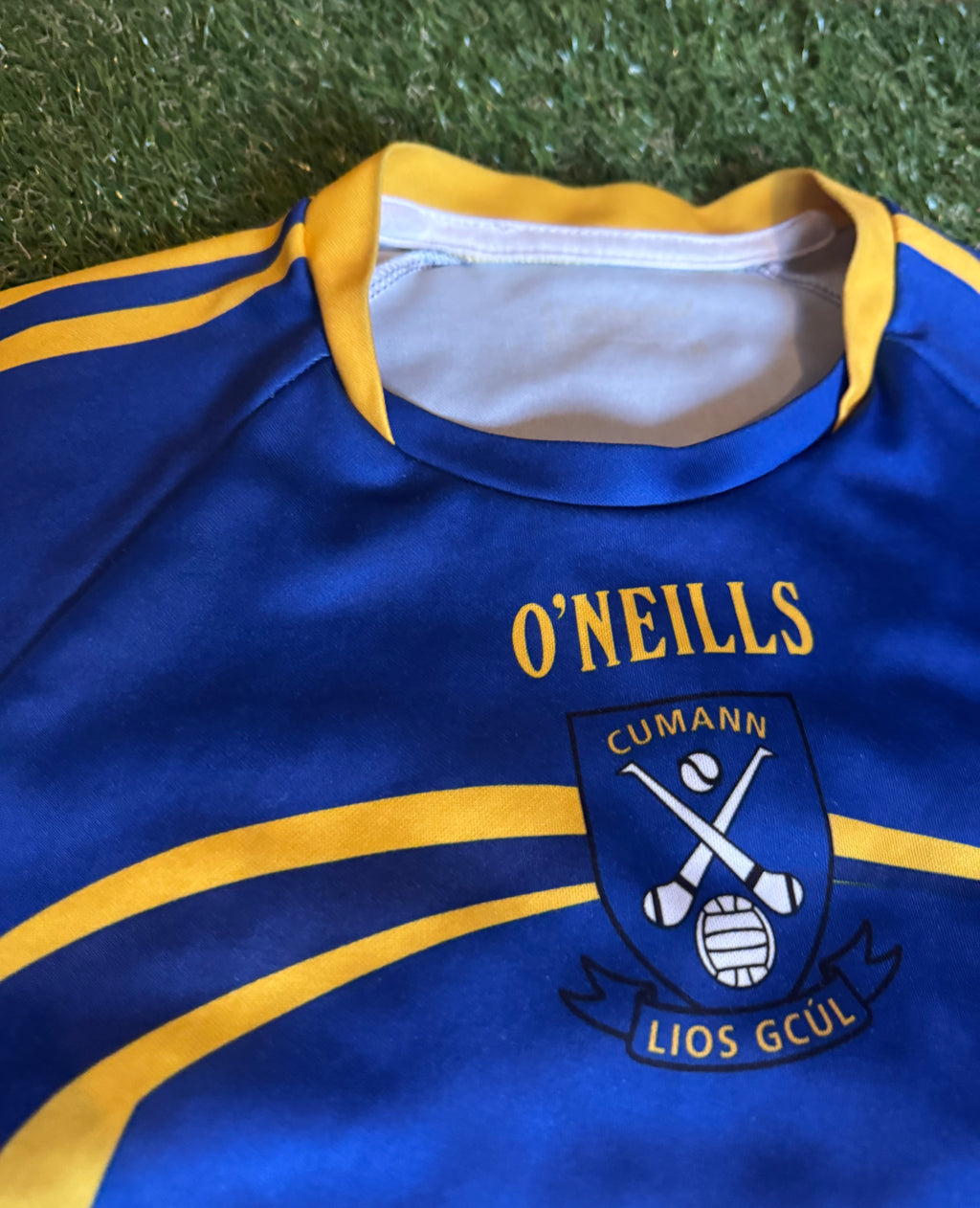 Lisgoold (Cork) GAA Jersey - Medium Tight Fit - O’Neills