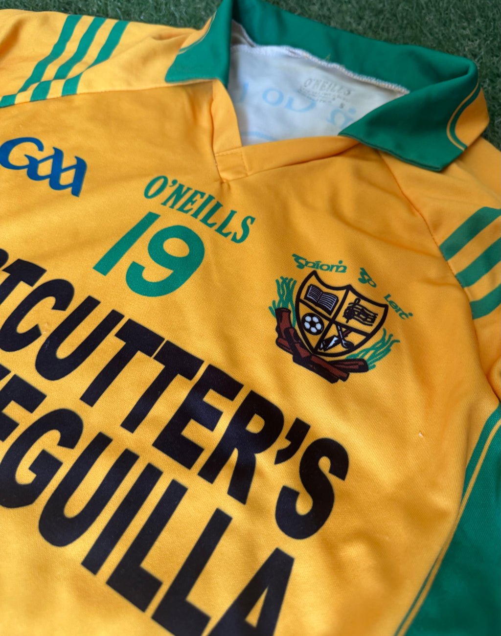 Gneevegulla (Kerry) GAA Long Sleeve Jersey - O’Neills - Size Small