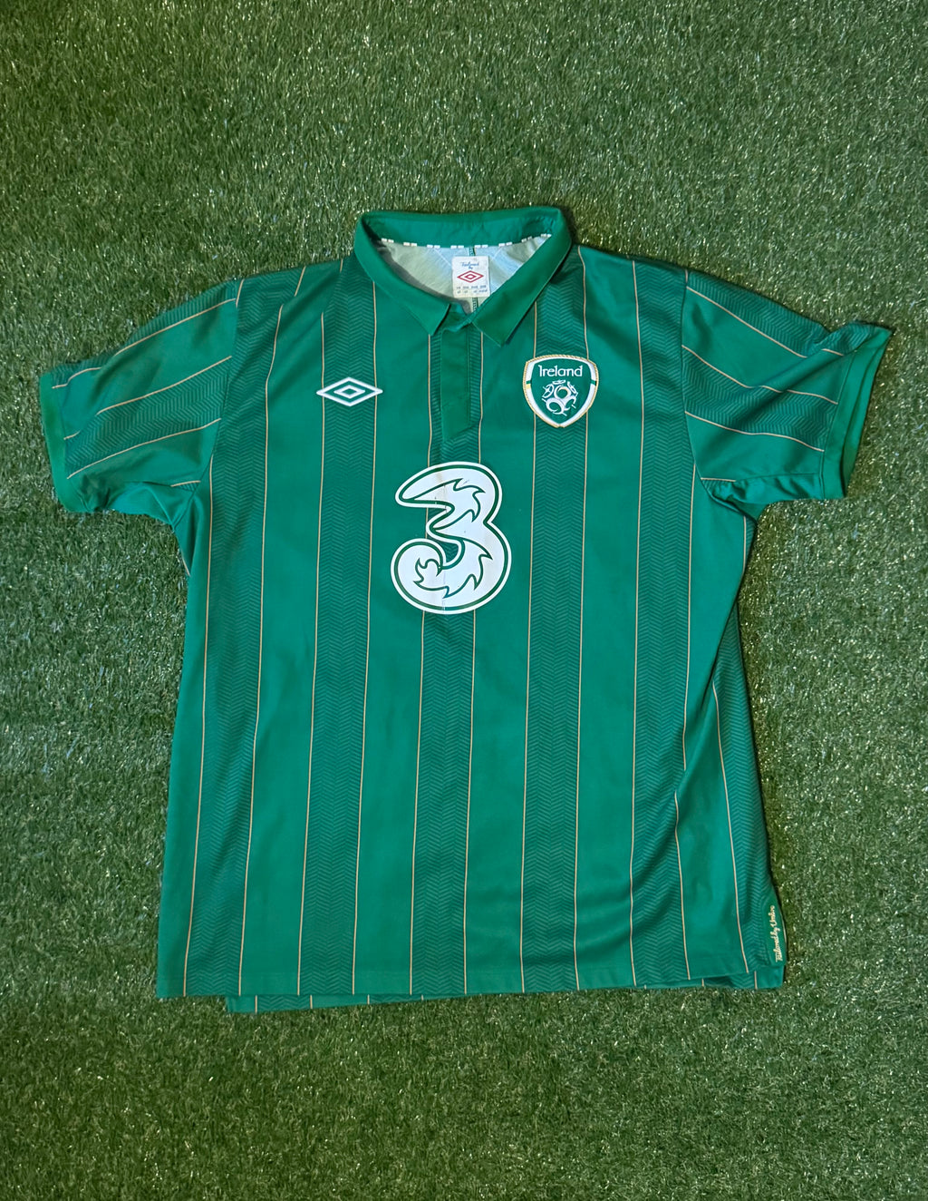 Ireland 2011/12 Home Shirt | Size XL | Umbro