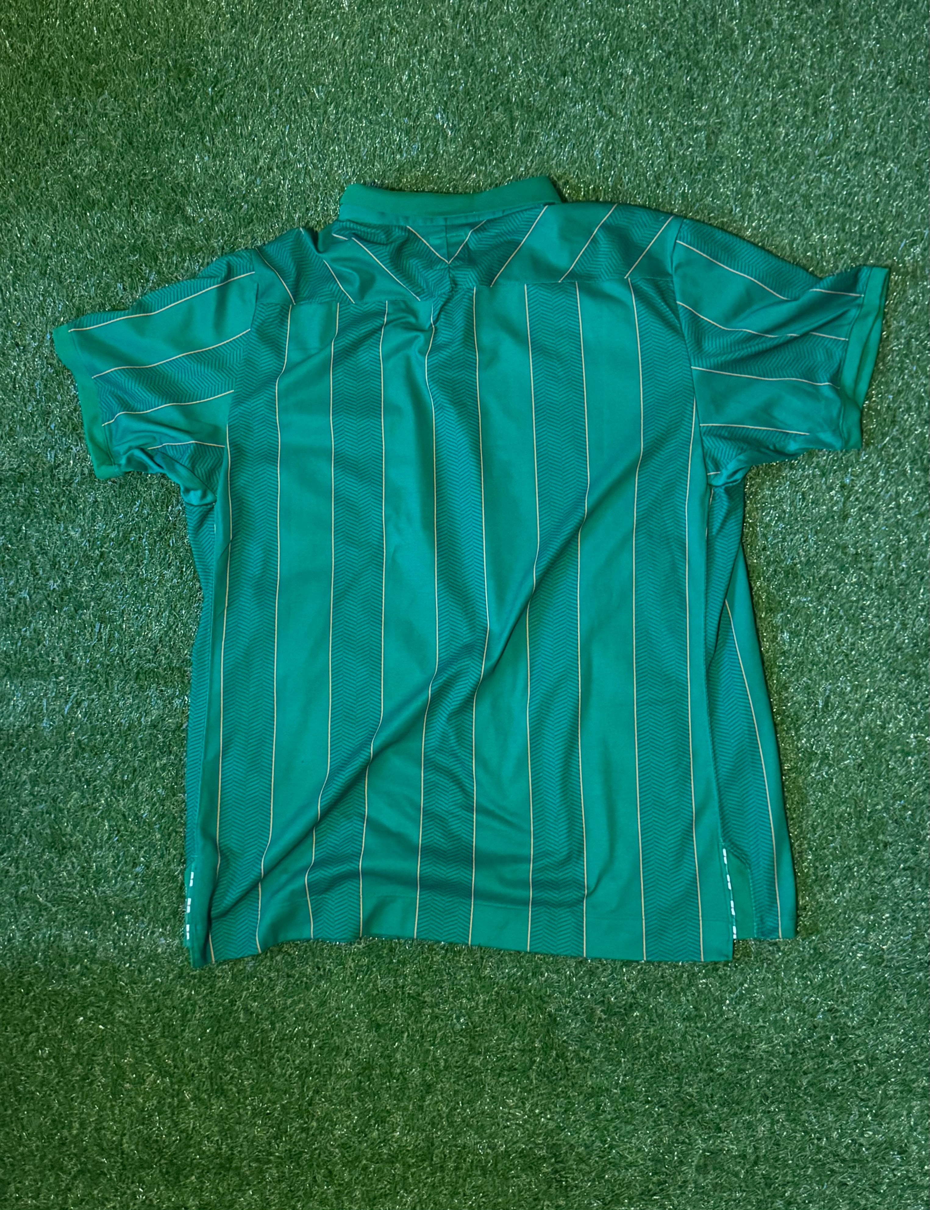 Ireland 2011/12 Home Shirt | Size XL | Umbro