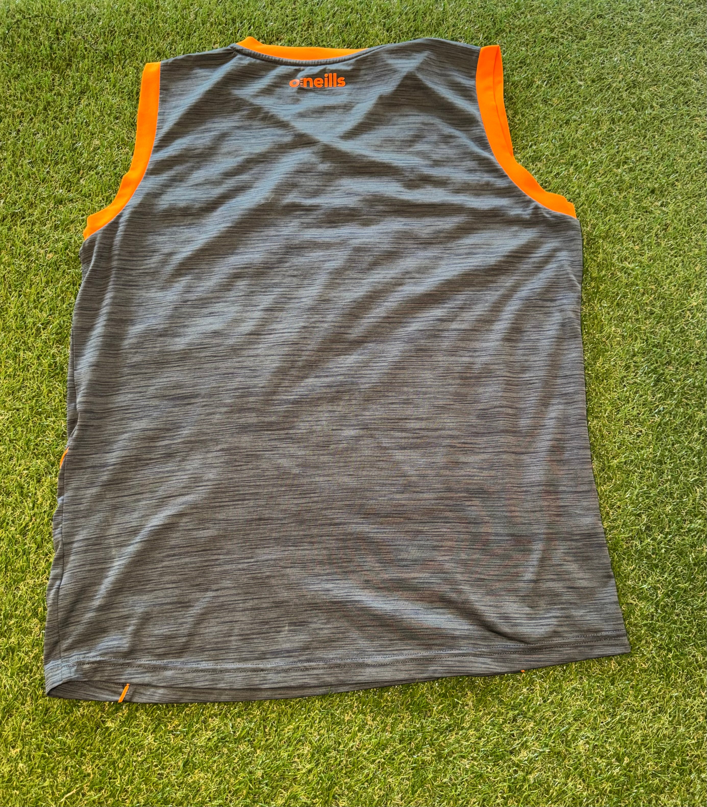 O’Neills Size M Sleeveless GAA Training Jersey