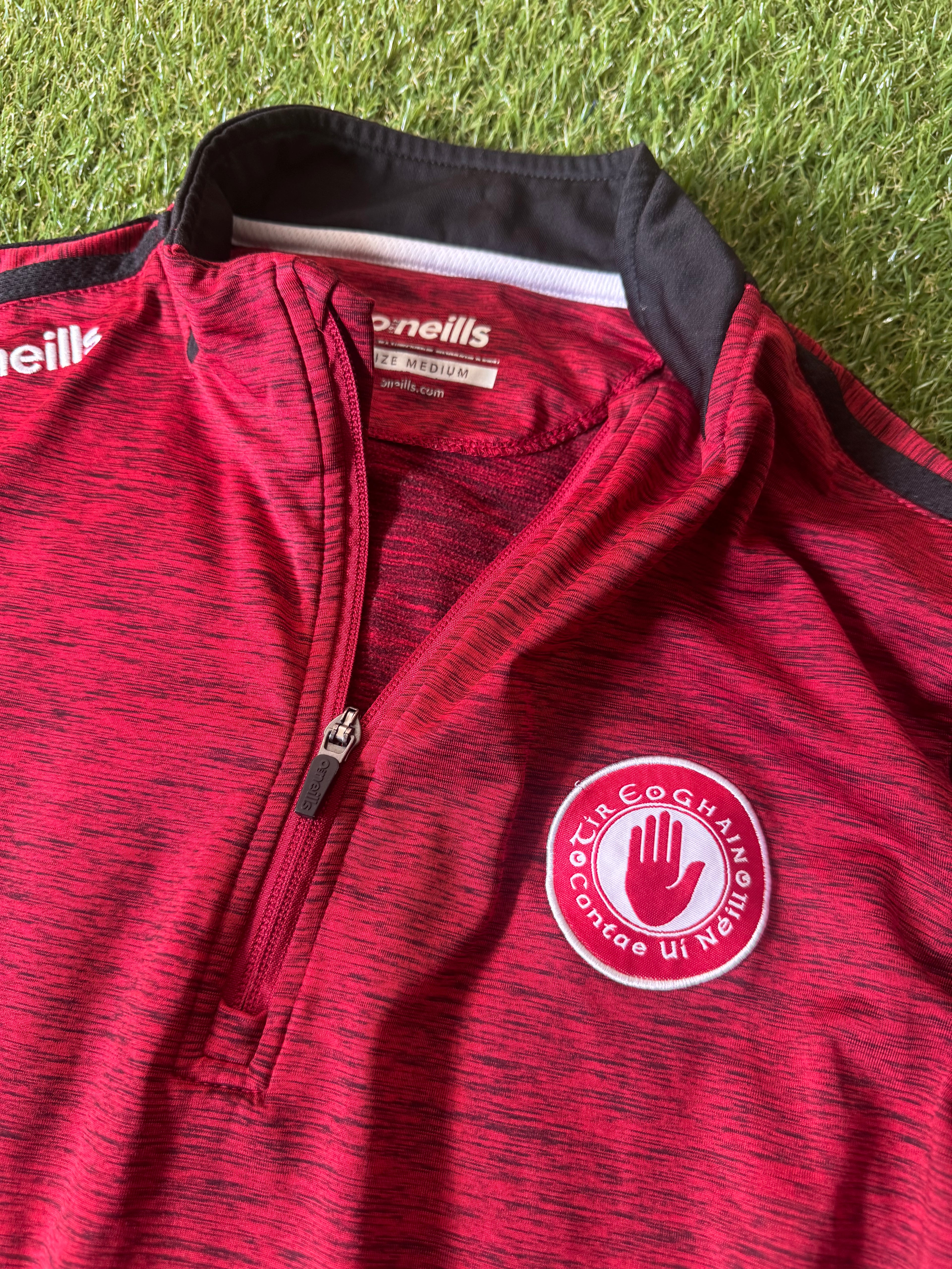 Tyrone GAA Half Zip - Size Medium - O’Neills