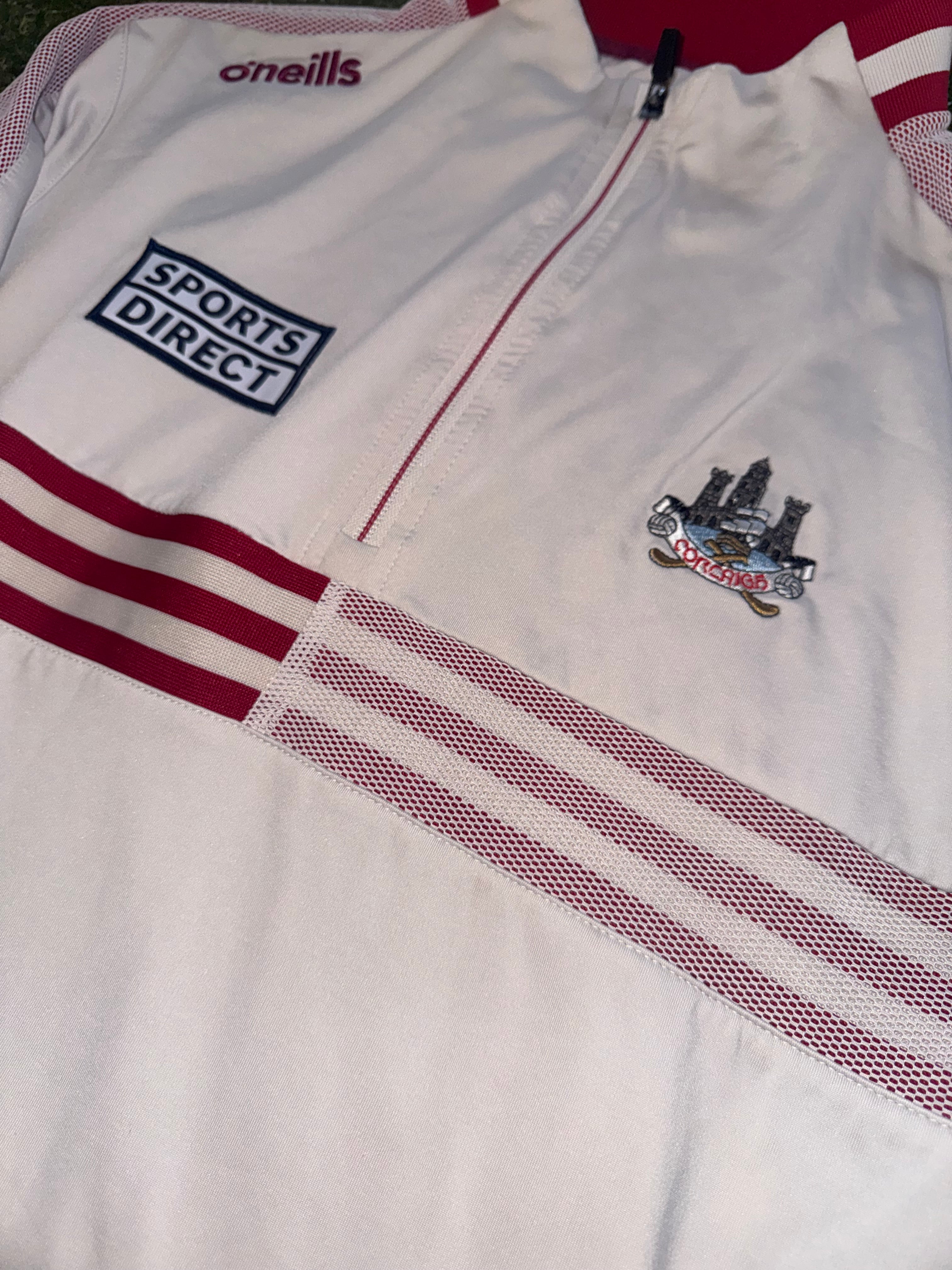Cork GAA Half Zip - Size Large - O’Neills