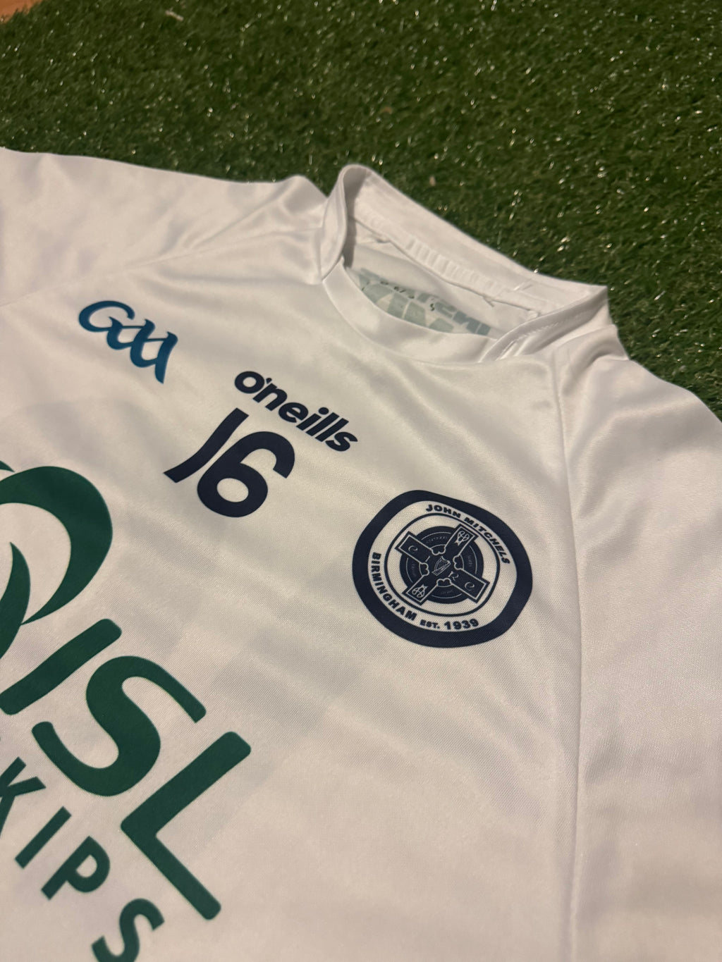 John Mitchels GAA Jersey - Size Small Tight Fit - No.16