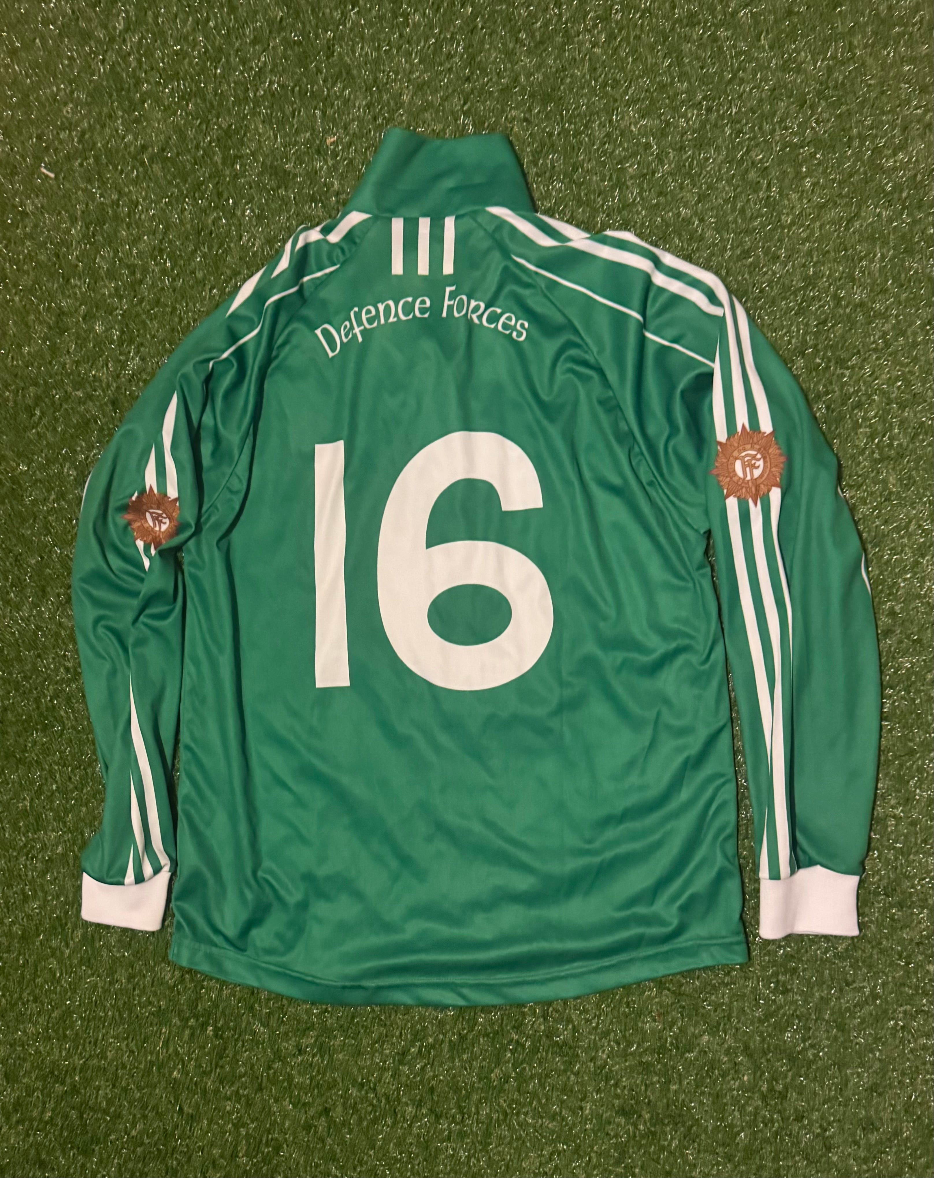 No.16 Irish Defences Forces GAA Jersey - Size L