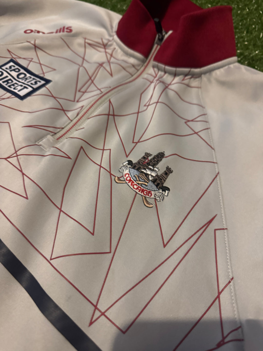 Cork GAA Half Zip - Size L - O’Neills