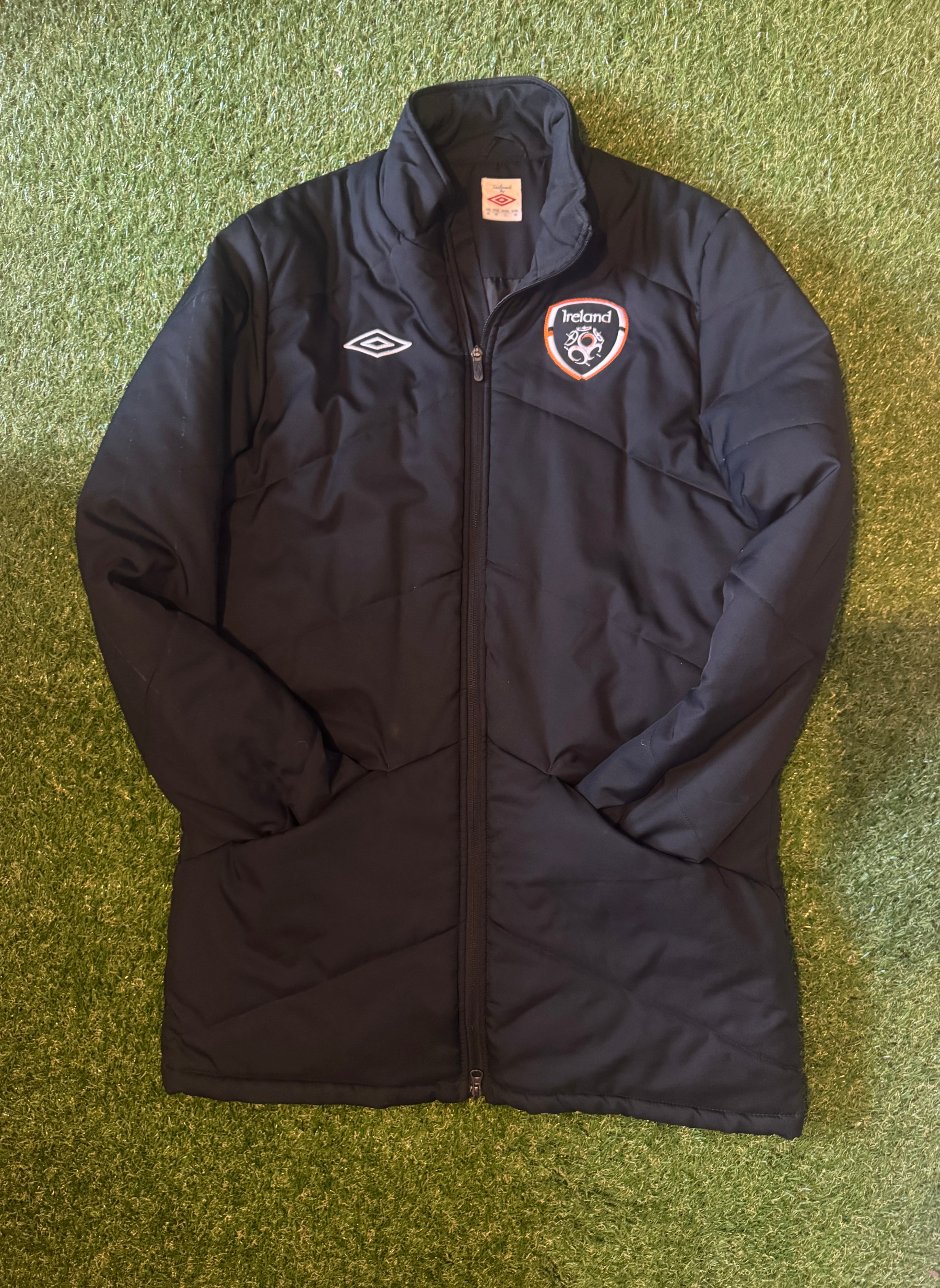 Ireland Football Umbro Bench Coat | Size M