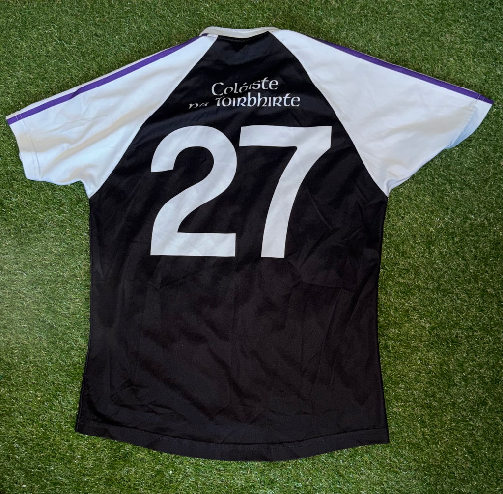 Large Tight Fit - O’Neills GAA Jersey - No.27