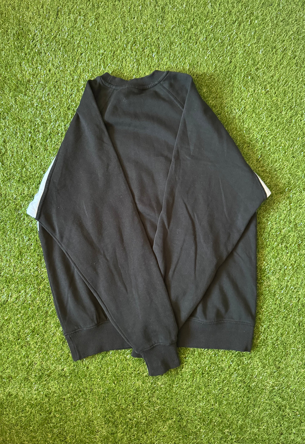 Umbro Retro Range Ireland Football Sweatshirt | Size Small