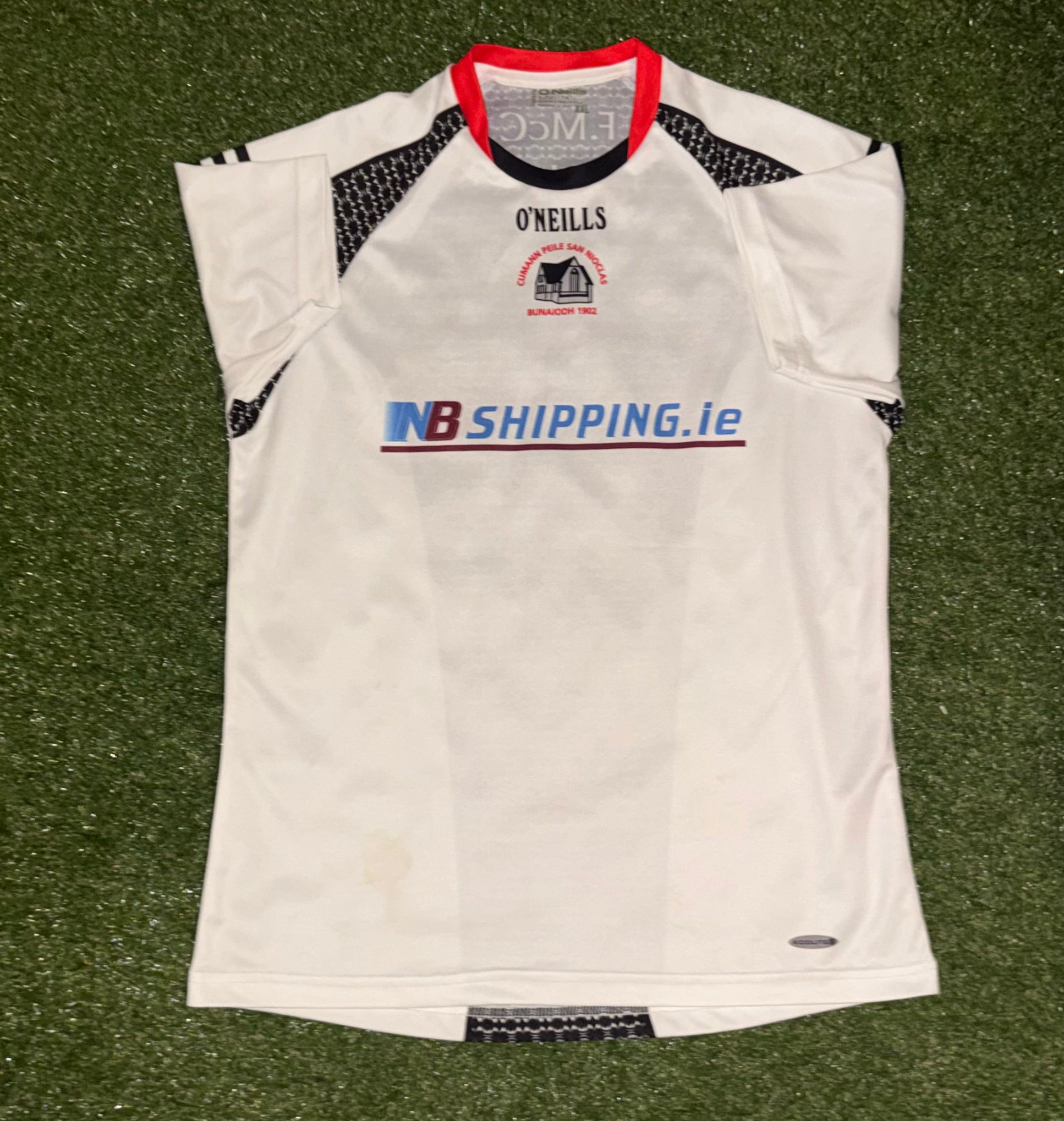 St Nicks GAA Jersey - 2XL Tight Fit