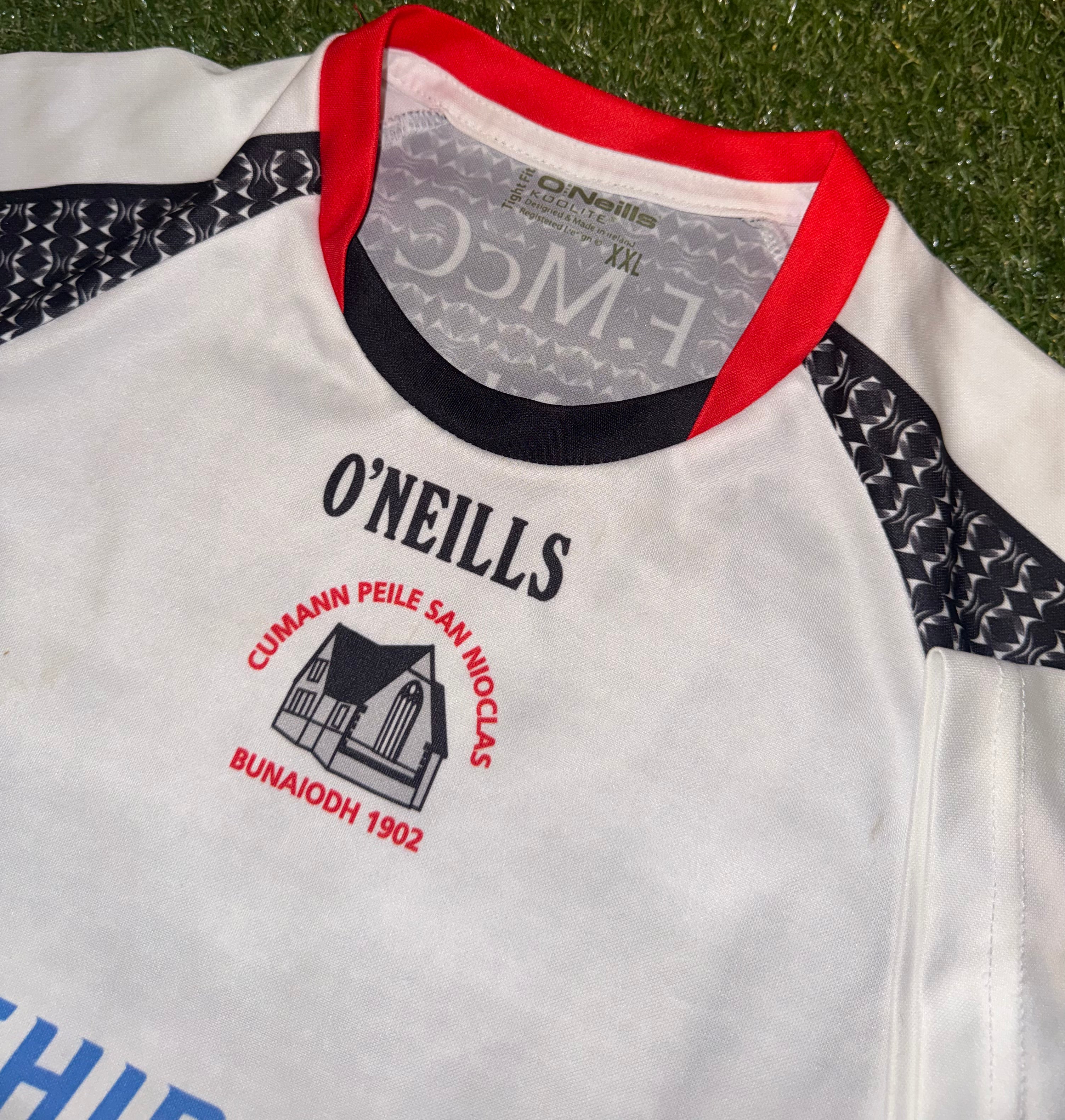 St Nicks GAA Jersey - 2XL Tight Fit